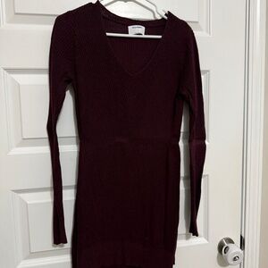 Old navy v neck tunic sweater